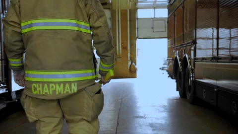 Fire Hose Tug Toy playing | Pupford