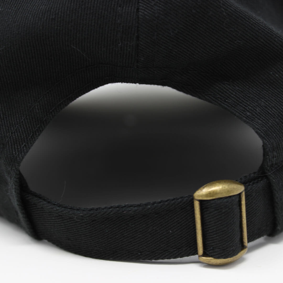 Pupford-Dad-Hat-Clasp-Close-Up | Pupford 